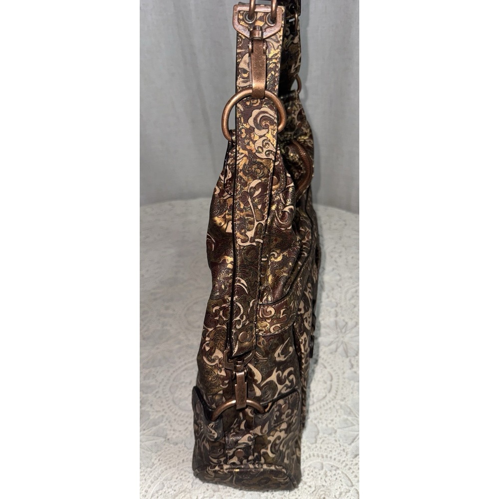 NWOT THE FIND Leather Metallic Paisley Burnout Handbag Shoulder Bag Purse - Picture 4 of 9